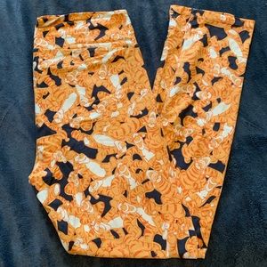 Lularoe Tigger leggings